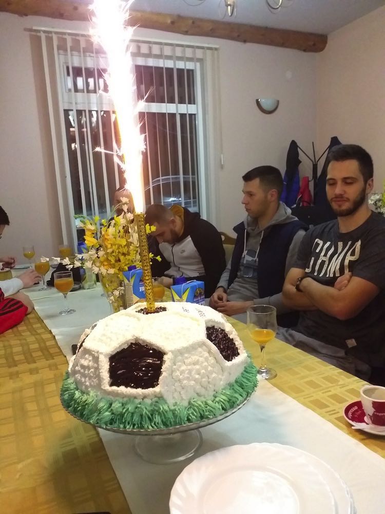 Čelikovi igrači proslavili rodjendan u Cazinu-1